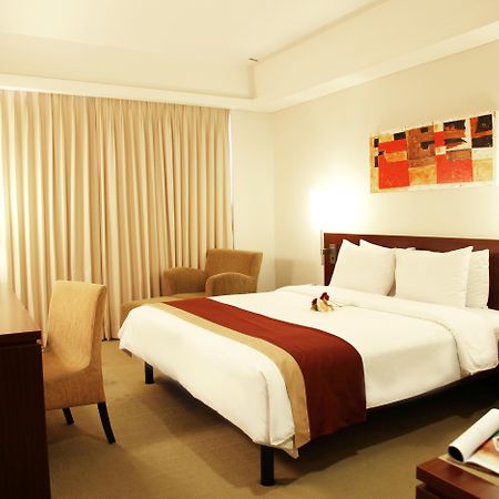 Java Paragon Hotel & Residences Surabaja Zewnętrze zdjęcie